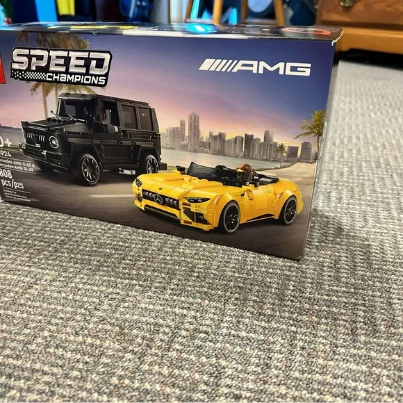 LEGO Mercedes-Benz Set - Black and Yellow - Picture 2 of 3